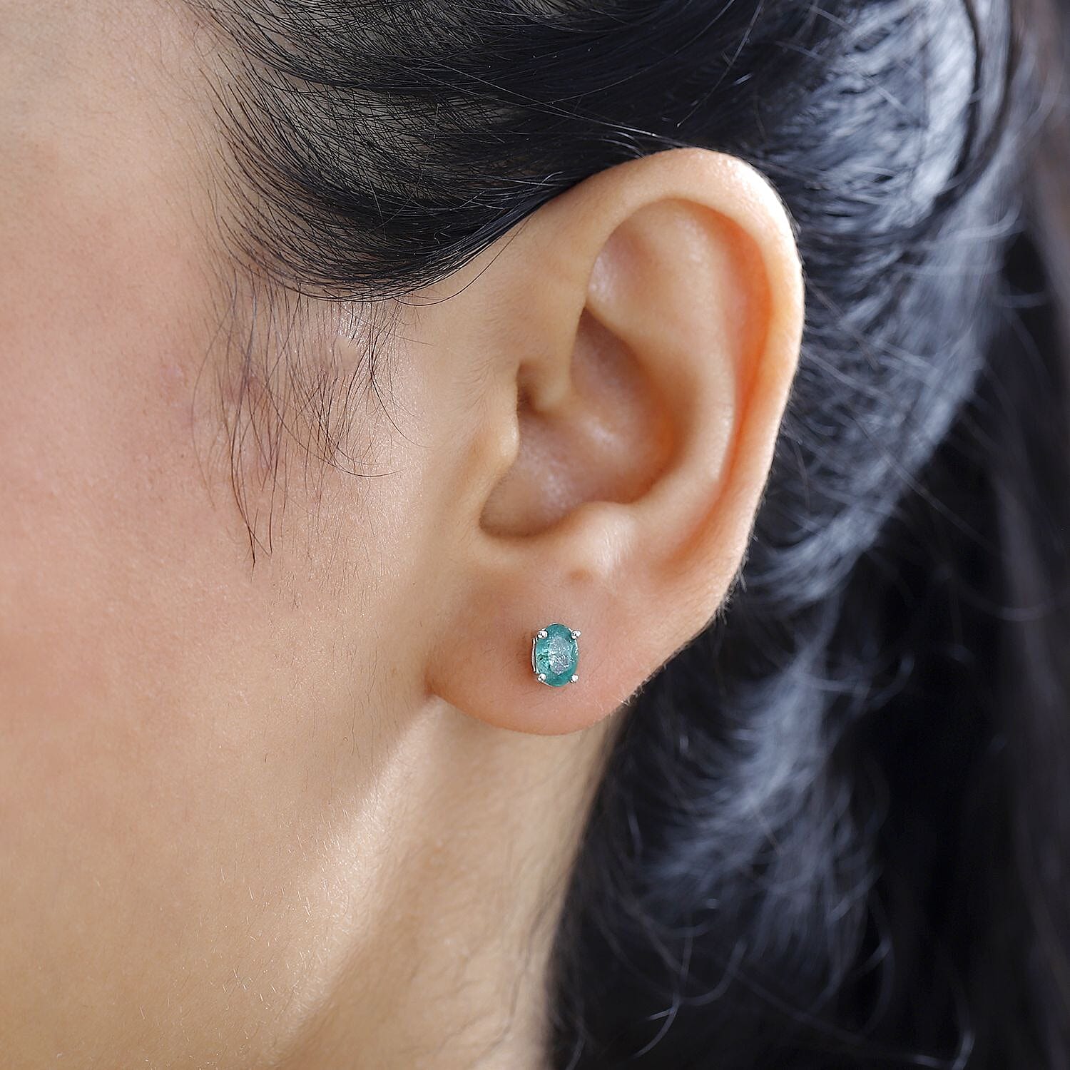 9K White Gold AAA Gemfields Emerald Stud Earrings 0.82 Ct 7763231 3