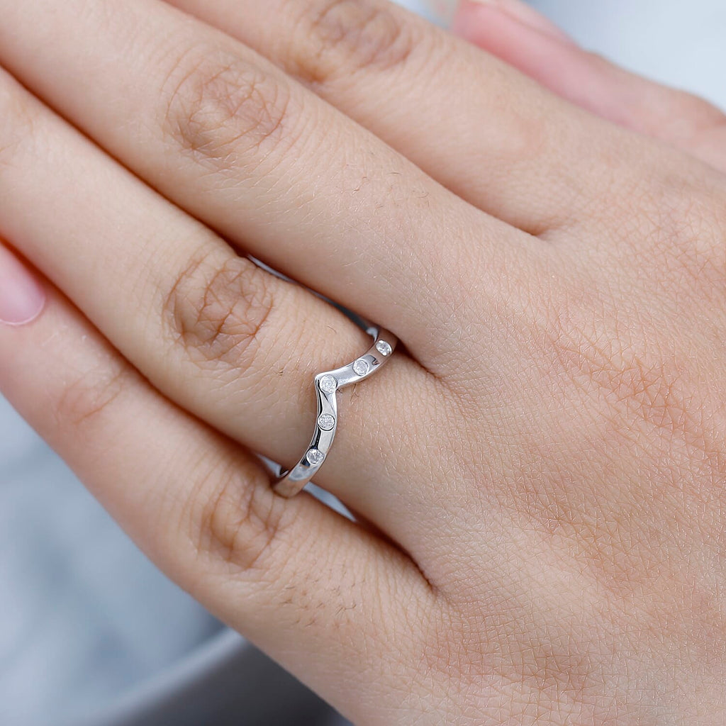 9K White Gold SGL Certified White Diamond Band Ring 0.08 Ct.