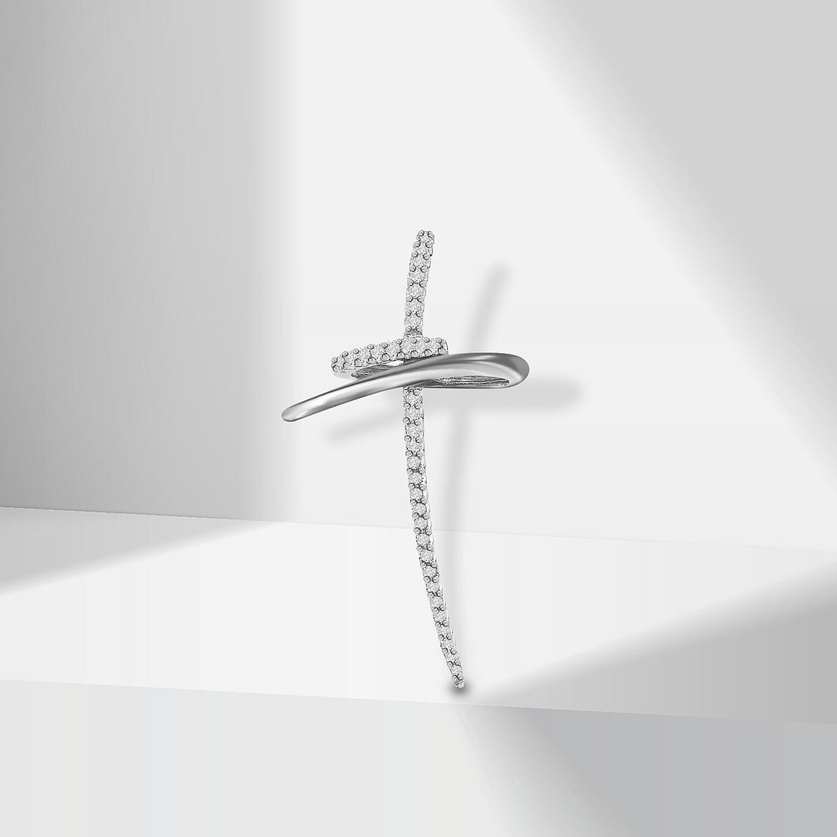 9K White Gold Diamond Cross Pendant 0.20 Ct 7520155 1