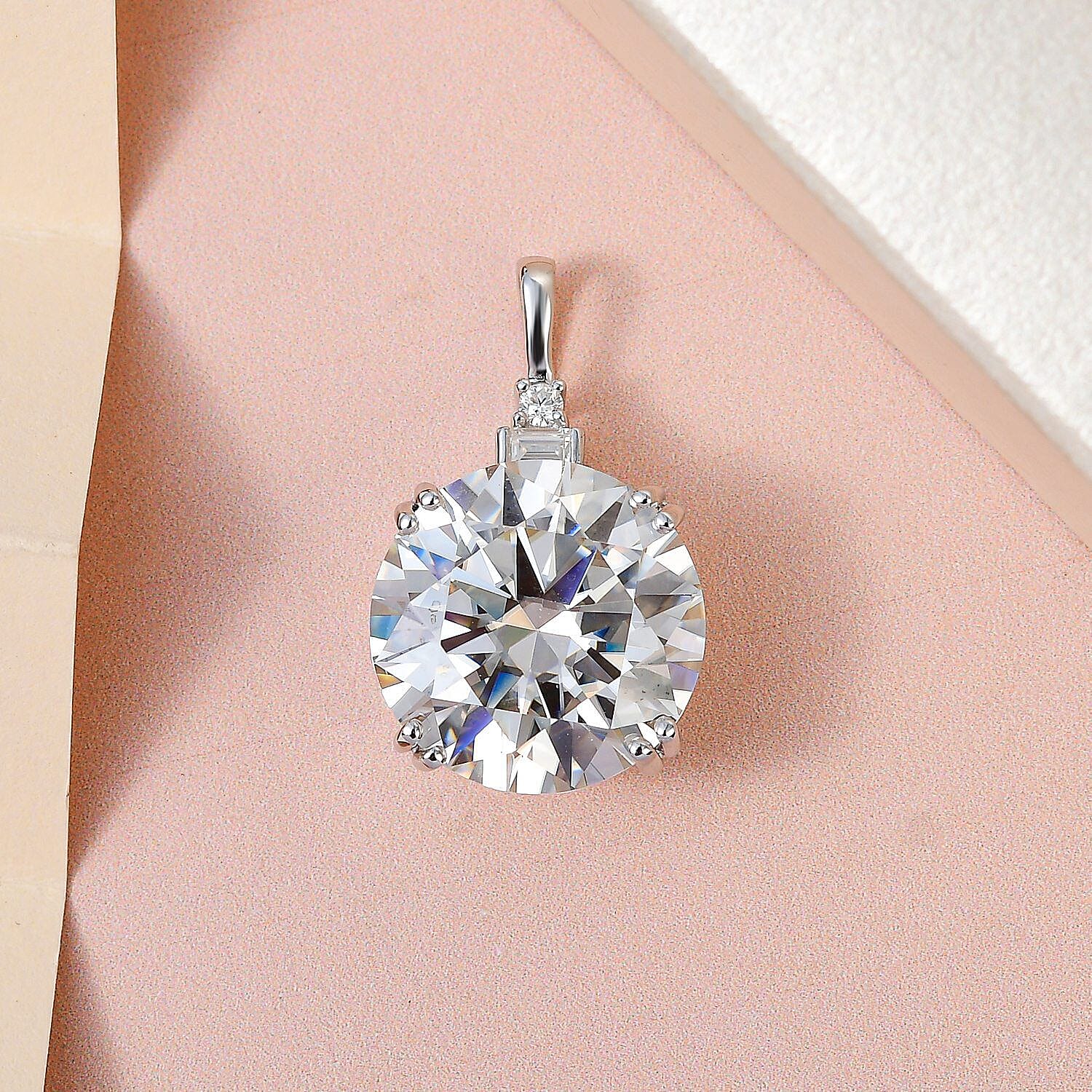9K White Gold Moissanite Pendant 11.34 Ct 7261929 2