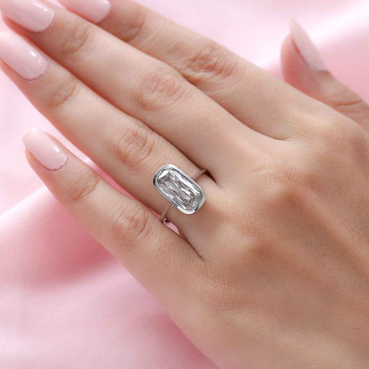 9K White Gold Moissanite Cushion Solitaire Ring 3.81 Ct 7197005 6
