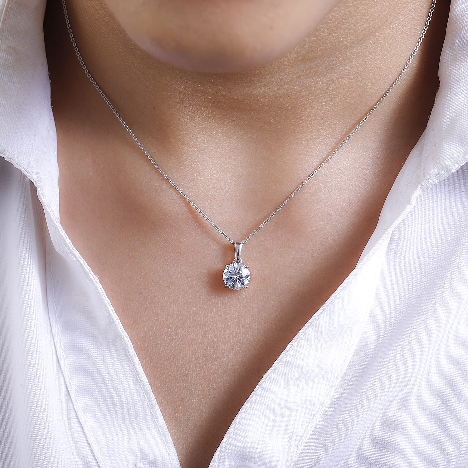 9K White Gold Moissanite Solitaire Pendant 1.78 Ct 7514181 2