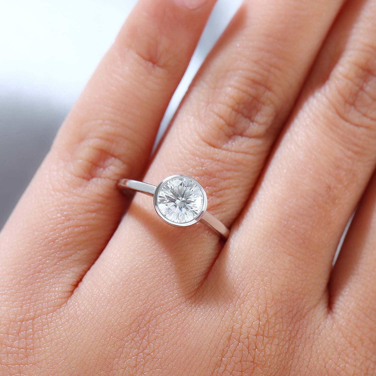 9K White Gold Moissanite Solitaire Ring 1.18 Ct 7312115 3