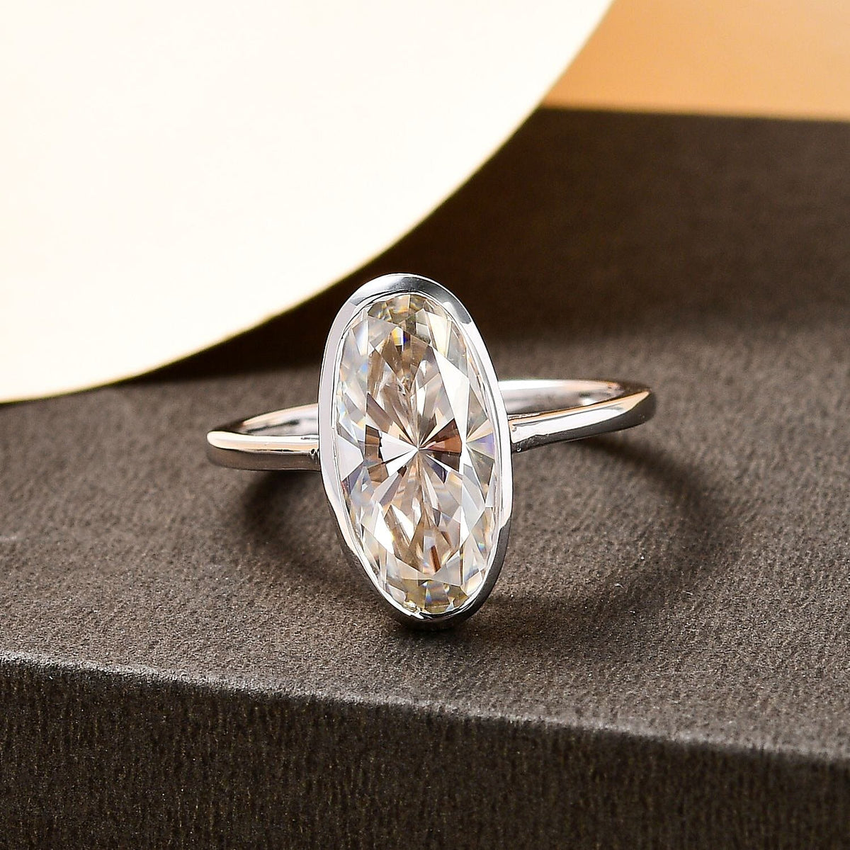 9K White Gold Moissanite Oval Solitaire Ring 3.02 Ct 7196979 4