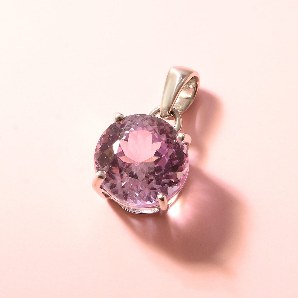 9K White Gold Urucum Kunzite Pendant 2.50 Ct.