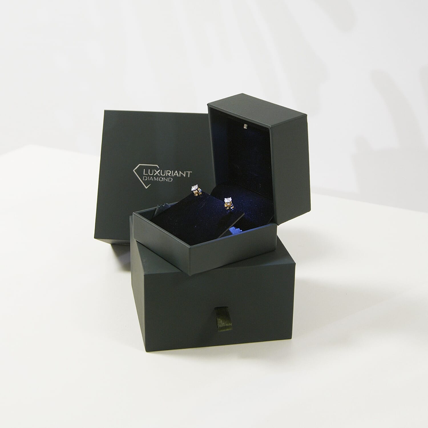 Luxuriant Diamond - 9K White Gold SGL Certified (VS-E-F) Lab Grown Diamond Earring with Push Back 1.00 Ct 7993779 5