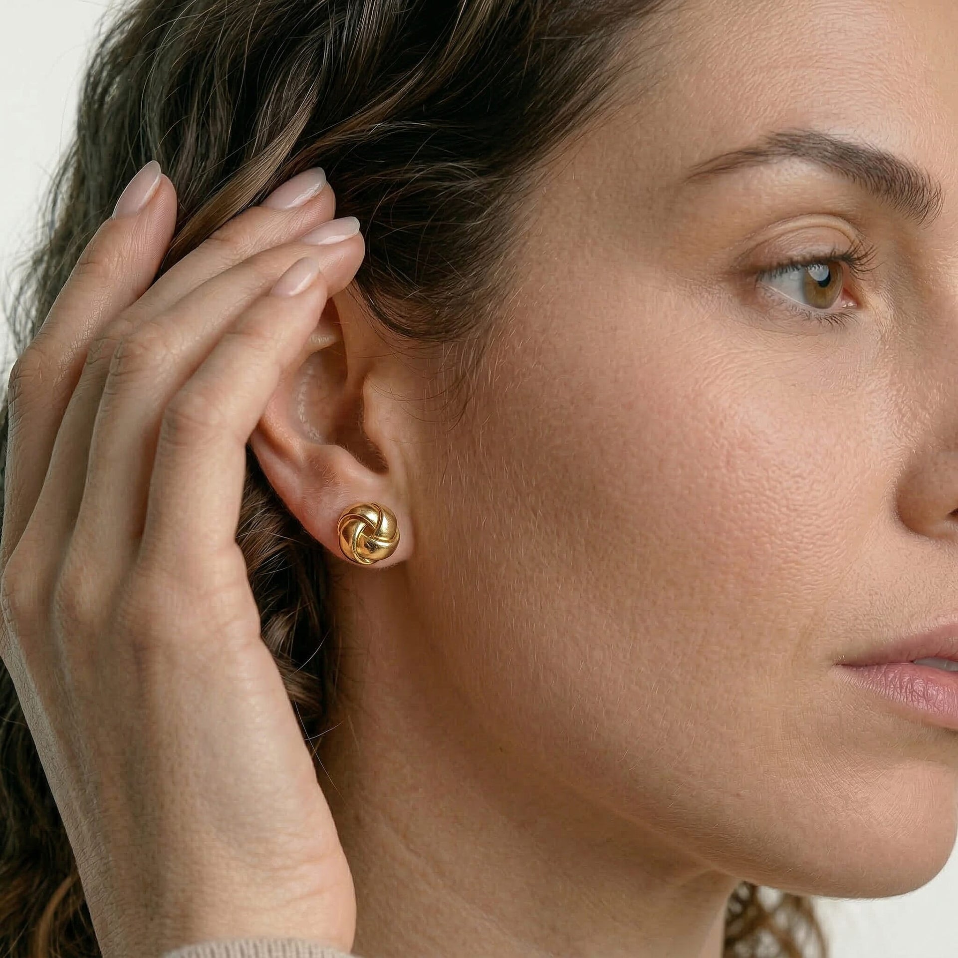 9K Yellow Gold 10mm Knot Stud Earrings 7338459 2