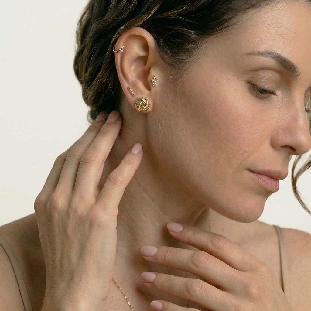 9K Yellow Gold  Earring,  Gold Wt. 0.9 Gms