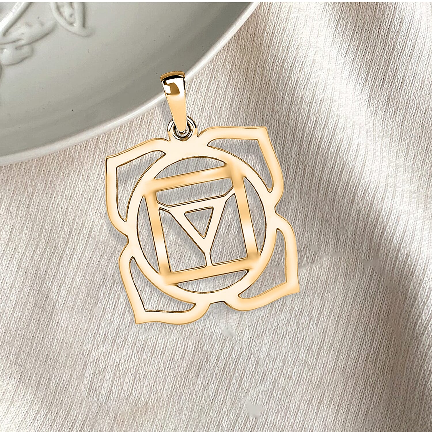 9K Yellow Gold 14.5 mm x 21mm Root Chakra Pendant 7159887 4