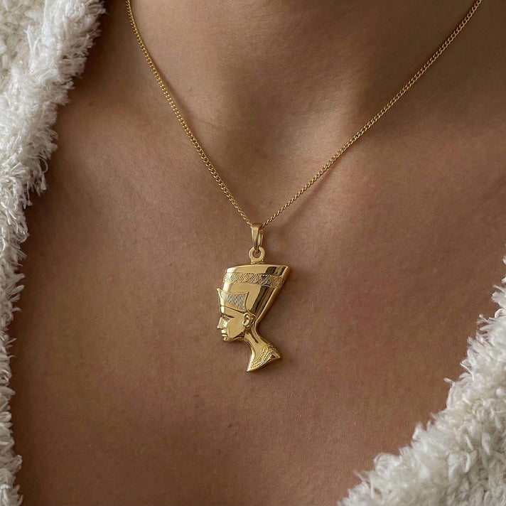 9K Yellow Gold 16mm x 31mm Nefertiti Pendant 7343680 2