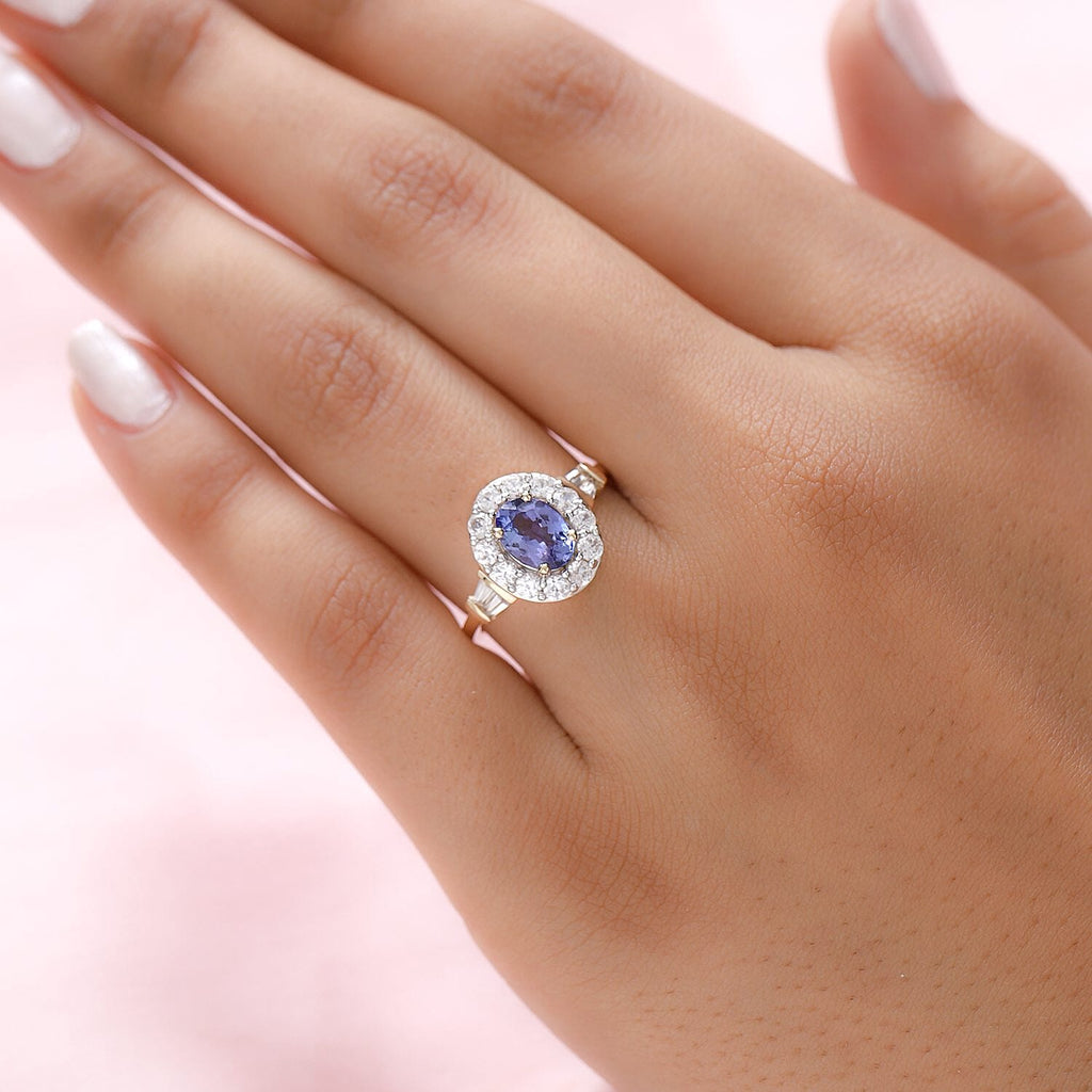 9K Yellow Gold Tanzanite and Natural Zircon Ring 1.89 Ct.