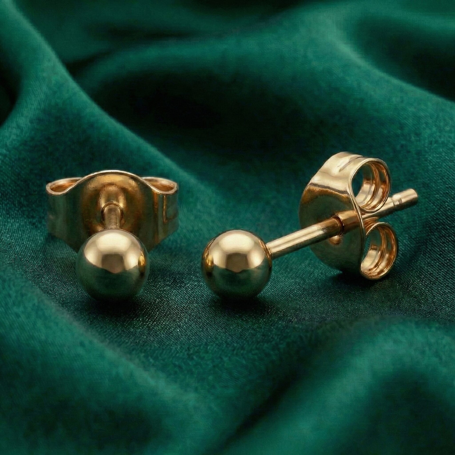9K Yellow Gold 2MM Supreme Finish Ball Stud Earrings 0.2 grams 6092962 2