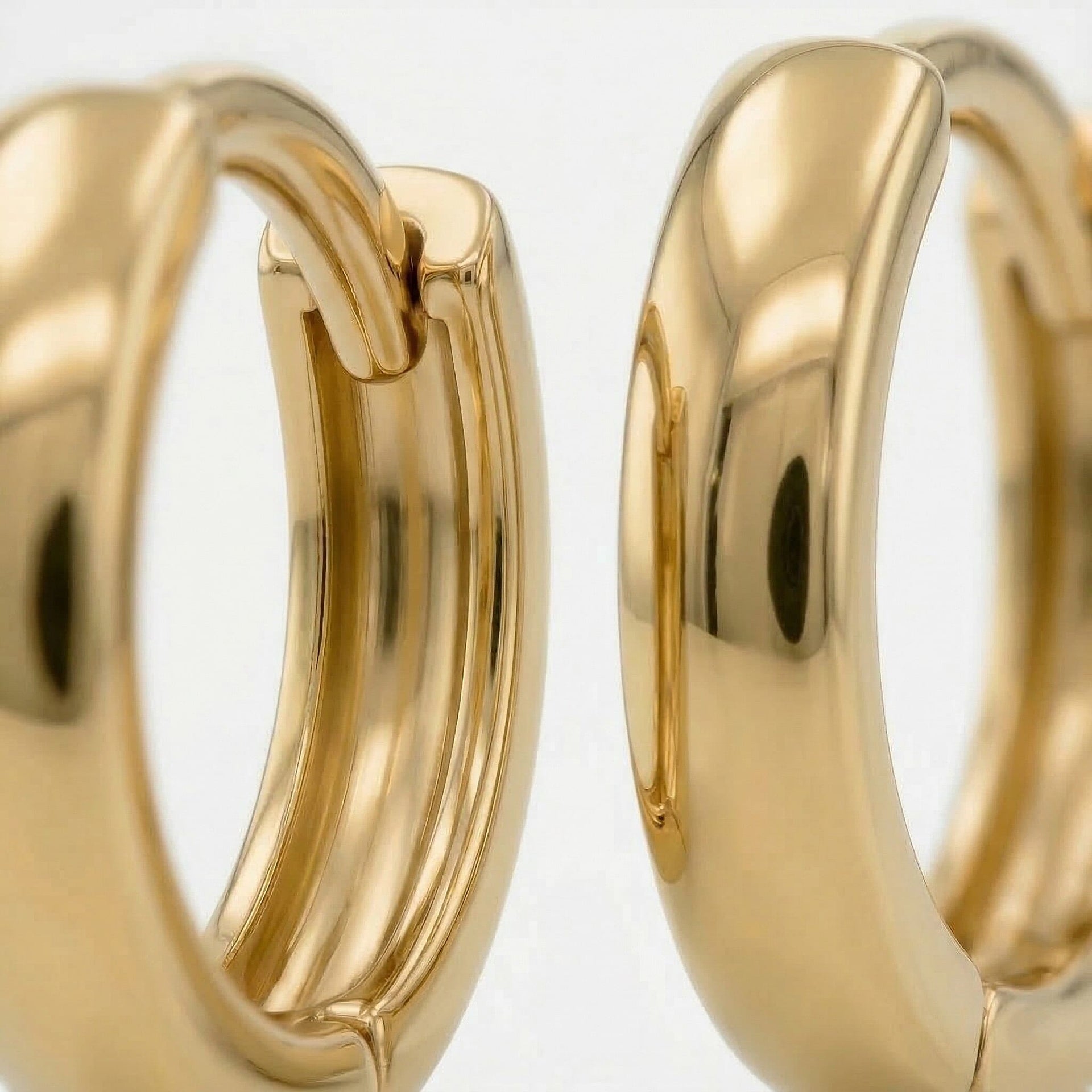 9K Yellow Gold 2MM Tube 11MM Huggy Hoop Creole Earrings 0.96 grams 6092970 3
