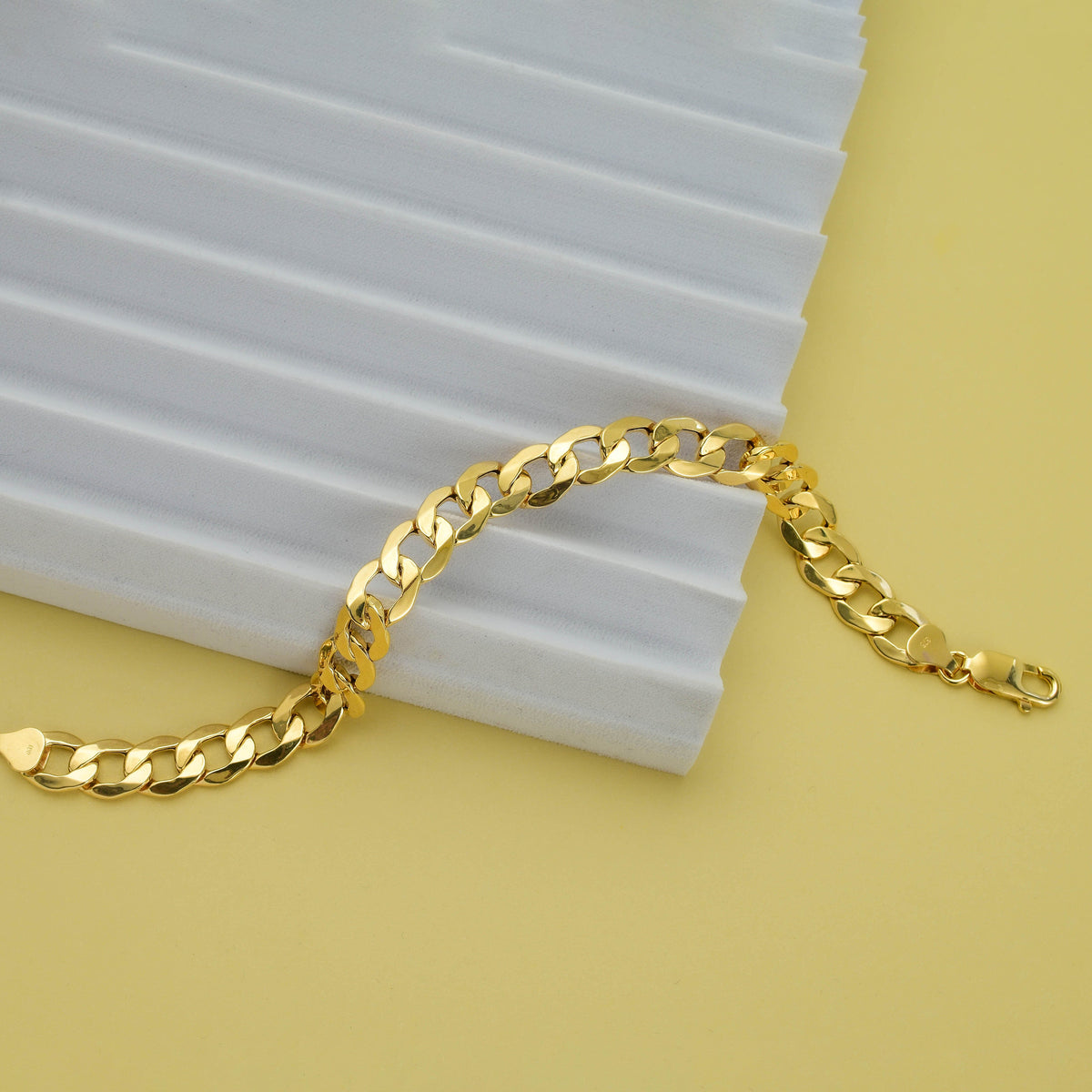 9K Yellow Gold 6 Sided Curb Bracelet (Size - 7.5), Gold Wt. 9.00 Gms 7683742 1