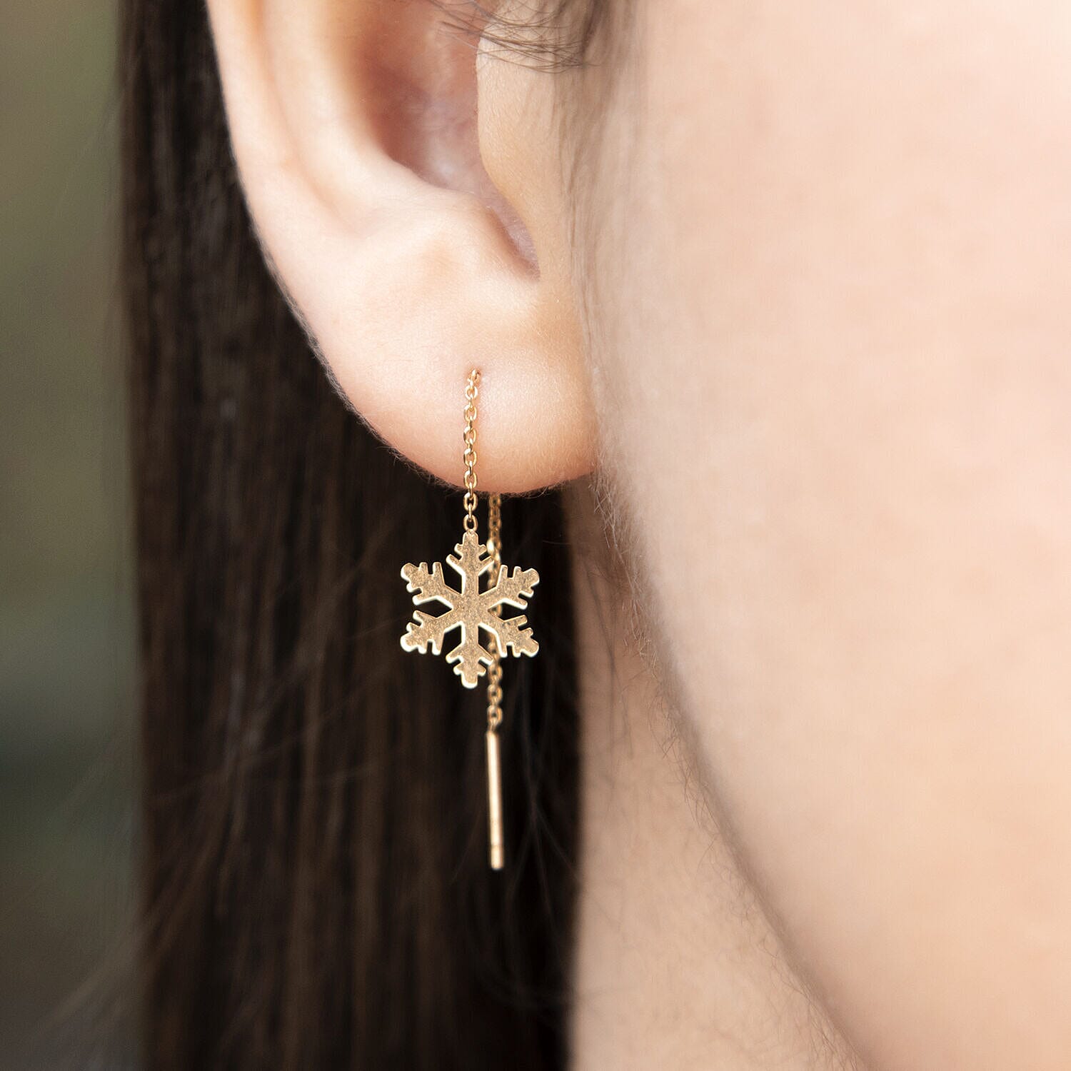 9K Yellow Gold 8.5mm X 58.5mm Snowflake Pull Through Chain Earrings 7154573 1
