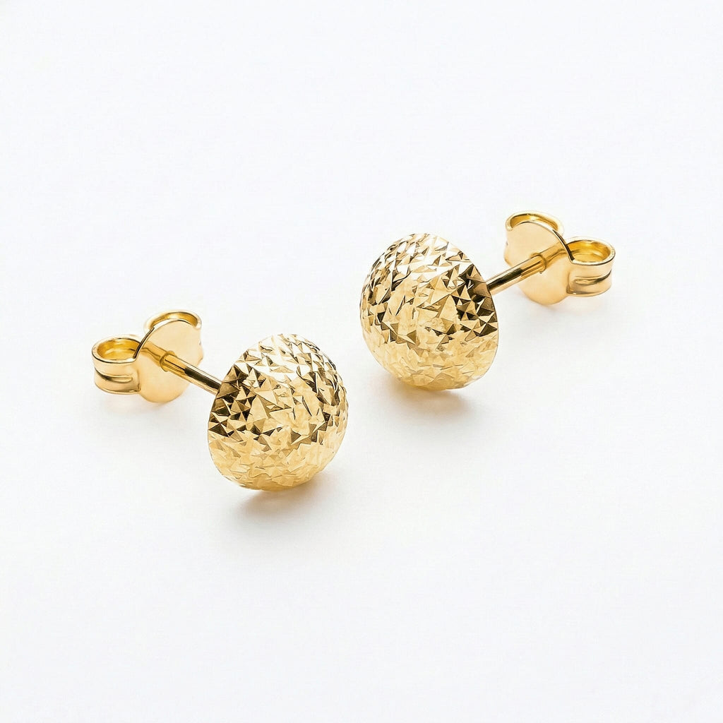 9K Yellow Gold  Earring,  Gold Wt. 1.1 Gms