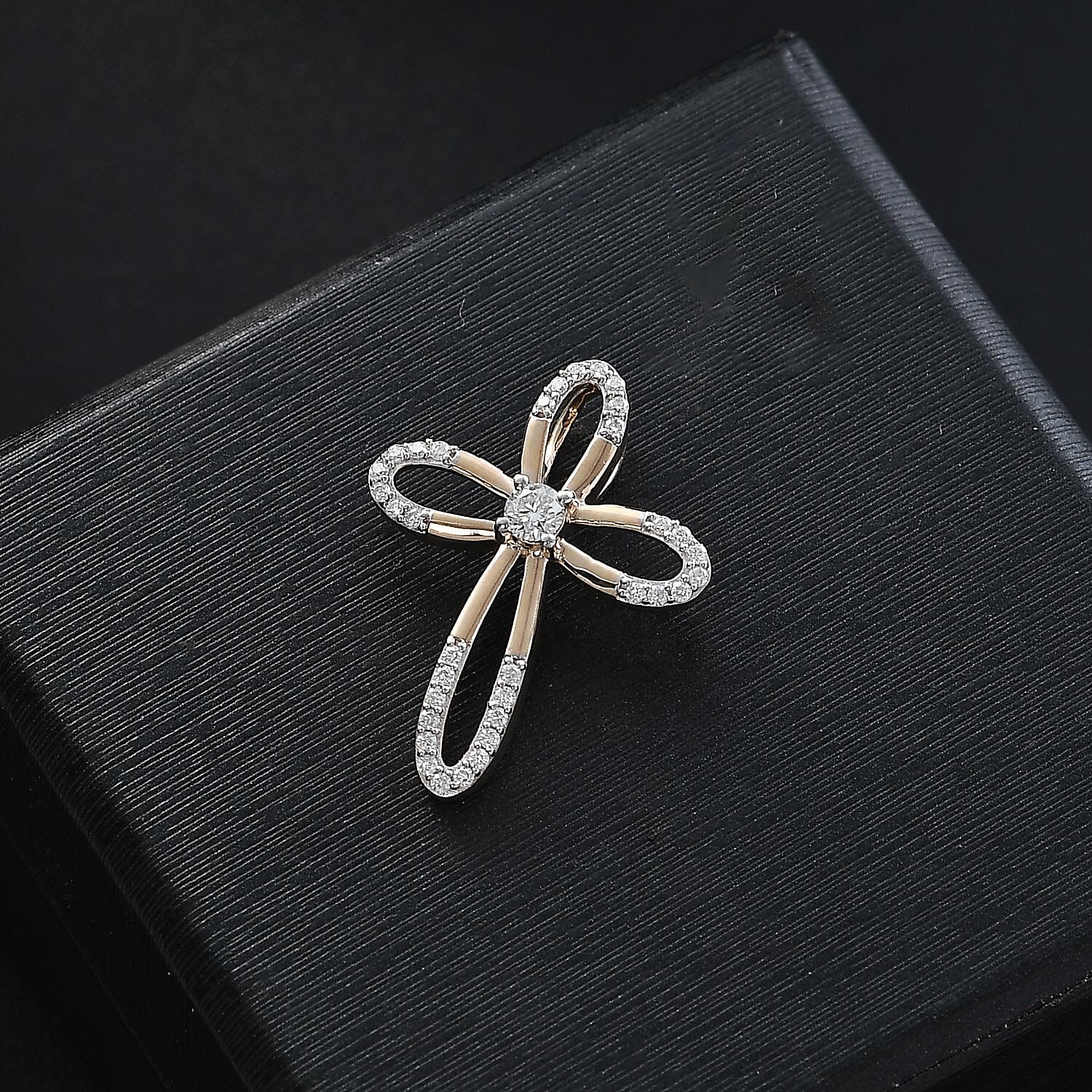 9K Yellow Gold Moissanite Pendant 7986168 2