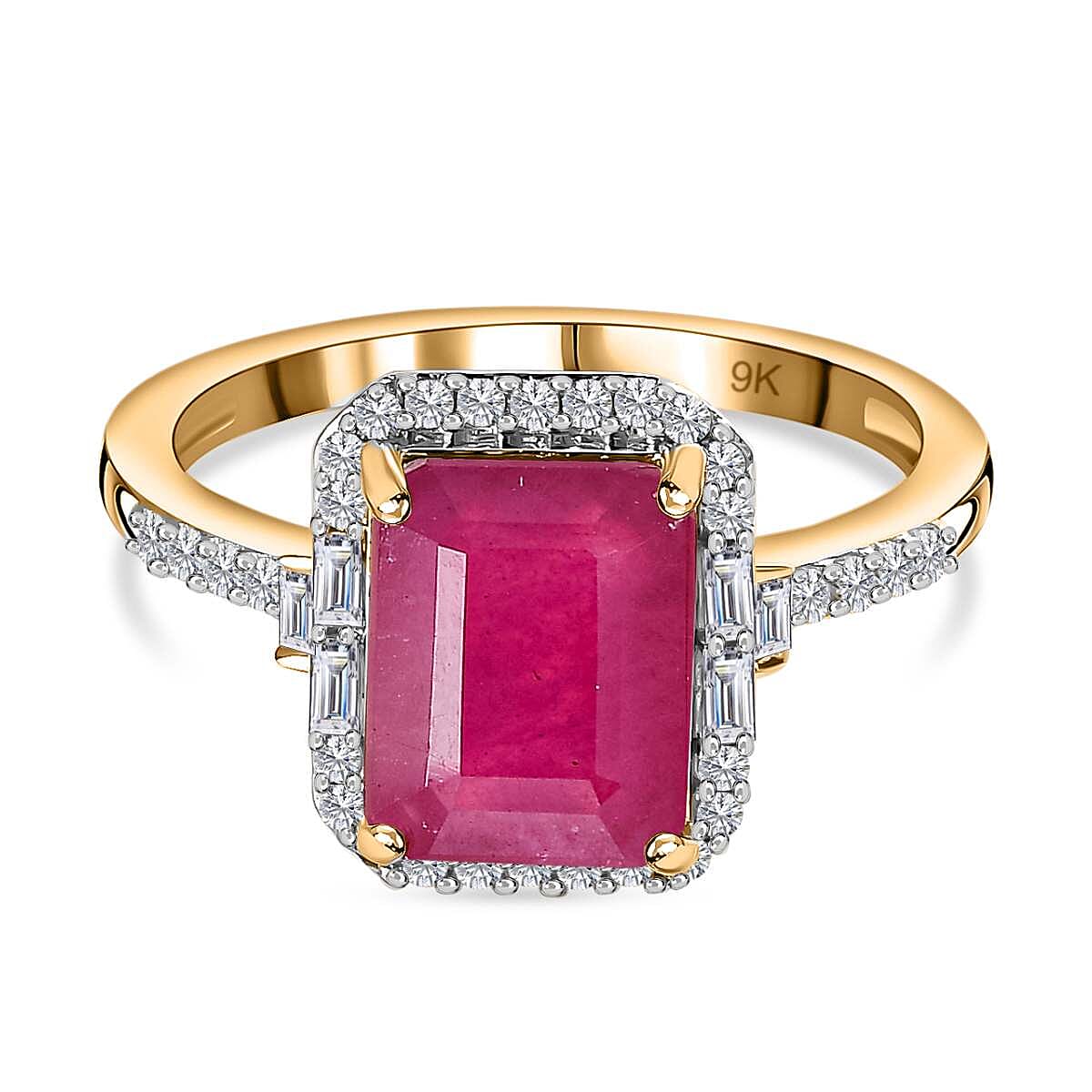 9K Yellow Gold  AA   African Ruby ,  Moissanite  Main Stone With Side Stone Ring 4.10 ct,  Gold Wt. 1.95 Gms  4.100  Ct. 7626910 0