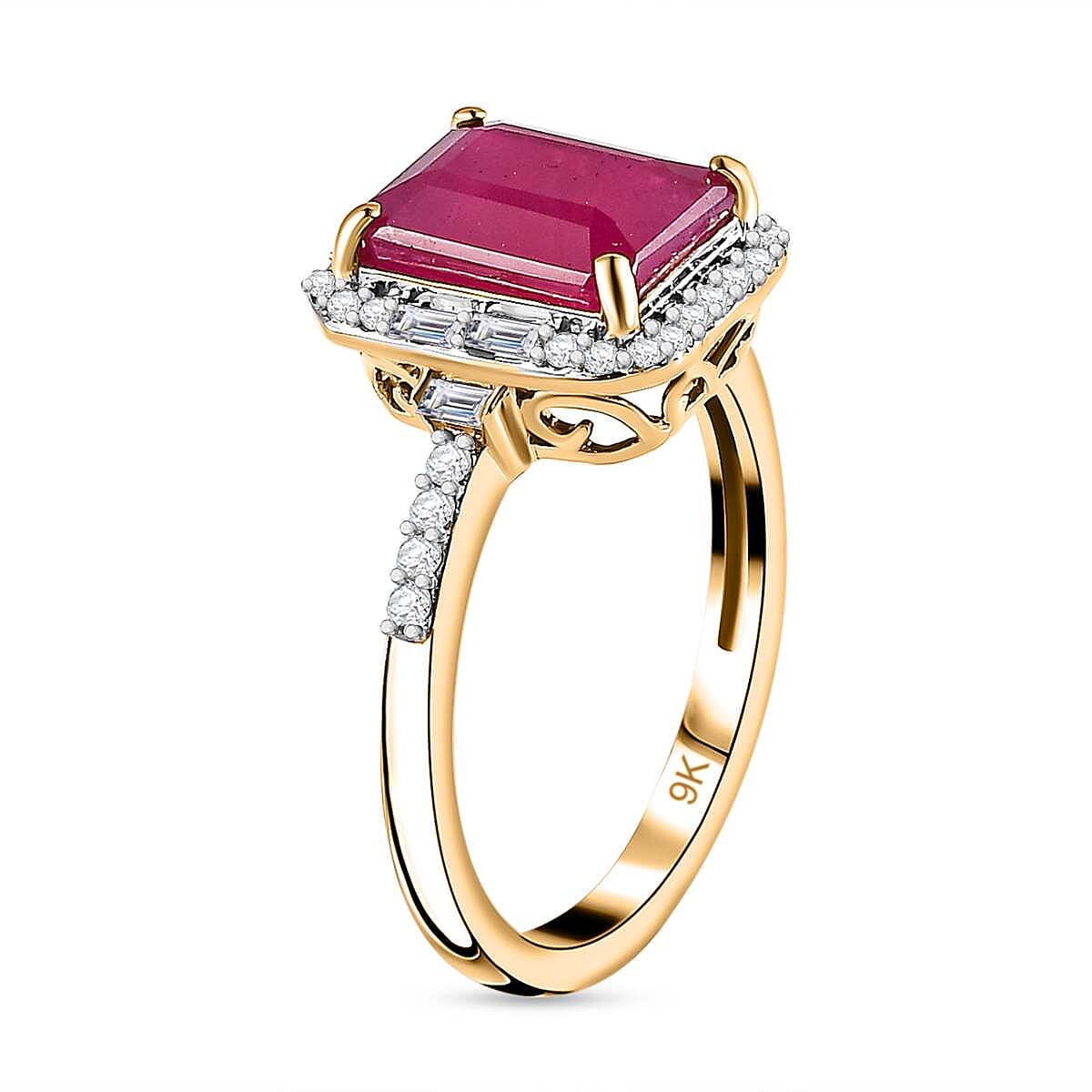 9K Yellow Gold  AA   African Ruby ,  Moissanite  Main Stone With Side Stone Ring 4.10 ct,  Gold Wt. 1.95 Gms  4.100  Ct. 7626910 3