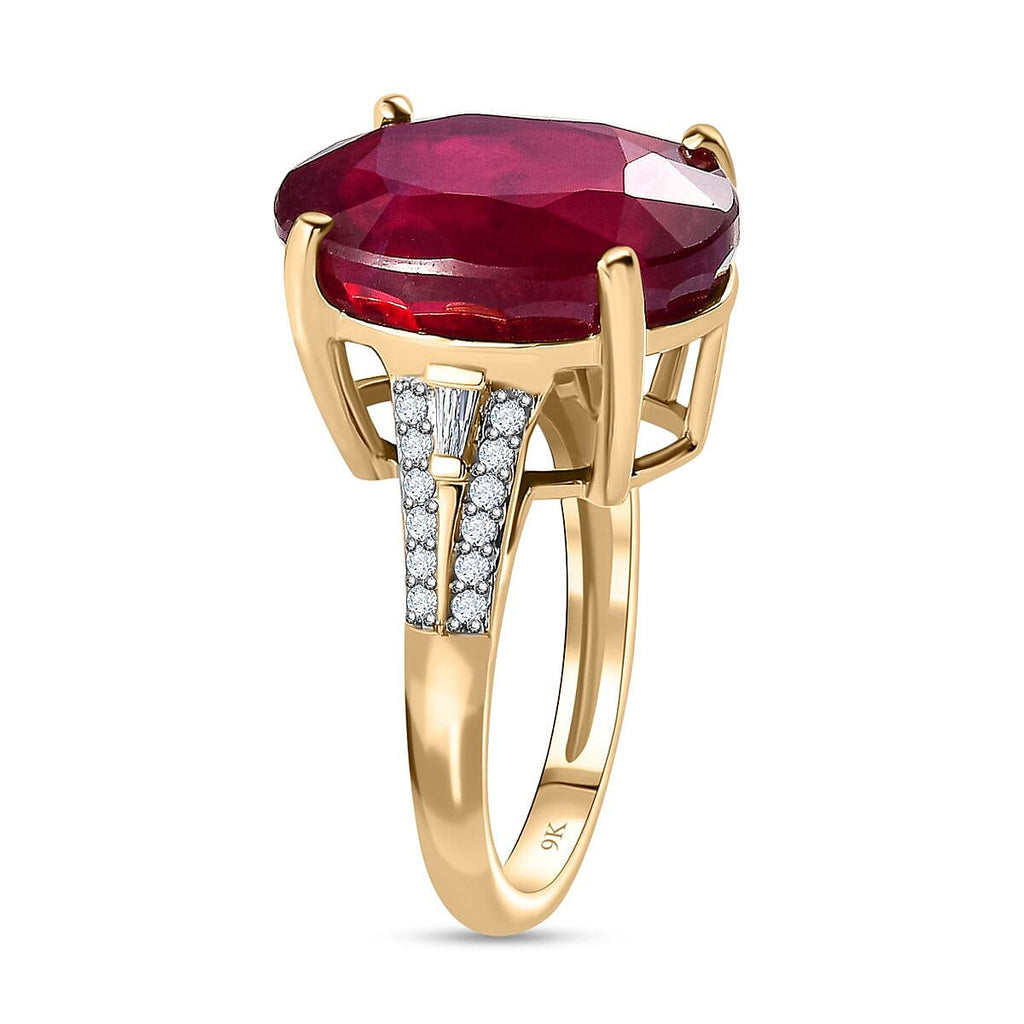 9K Yellow Gold AAA African Ruby 15.5cts & Diamond Ring Gold Wt. 3.79 Gms