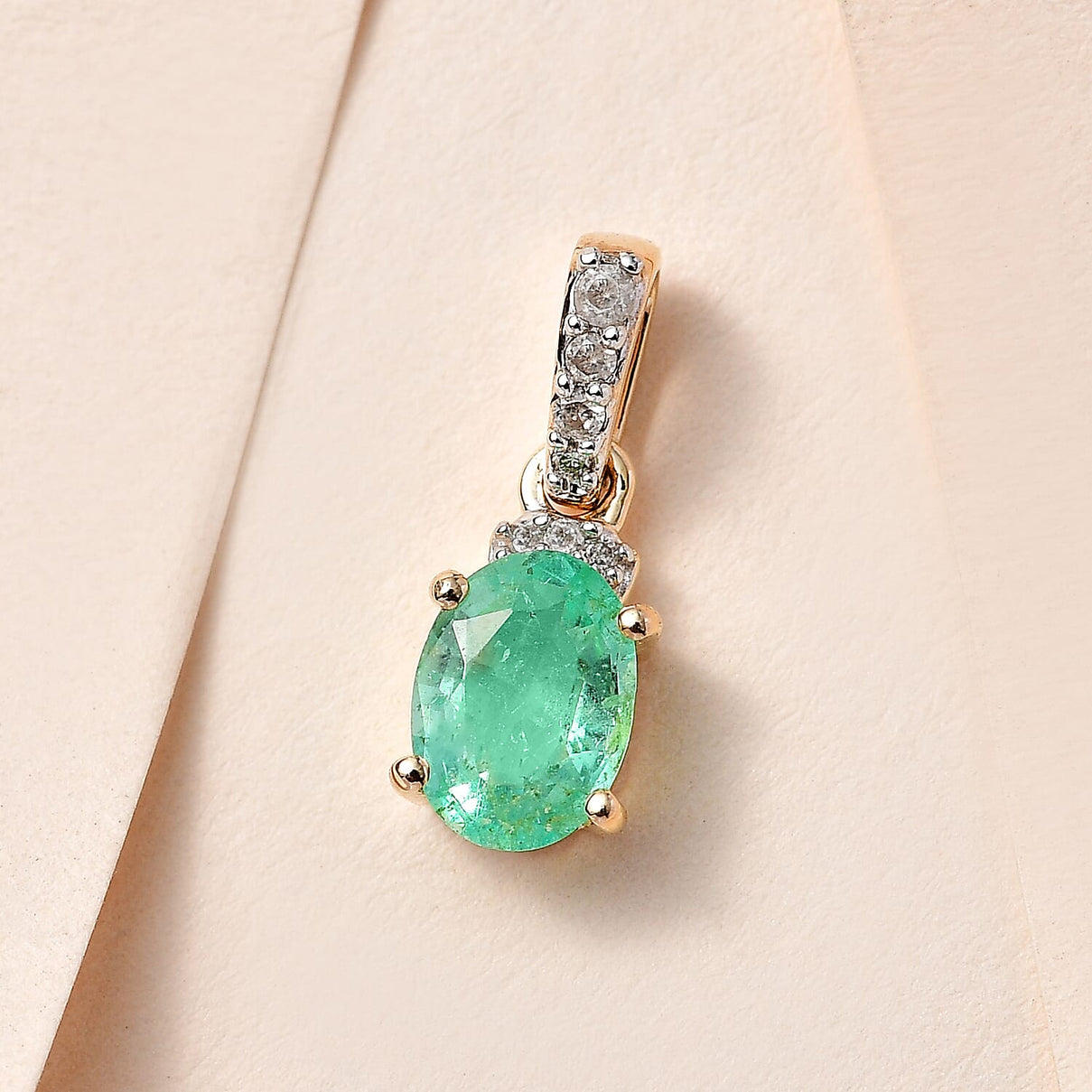 9K Yellow Gold AA Colombian Emerald, White Diamond Pendant 0.81 Ct 7624576 2