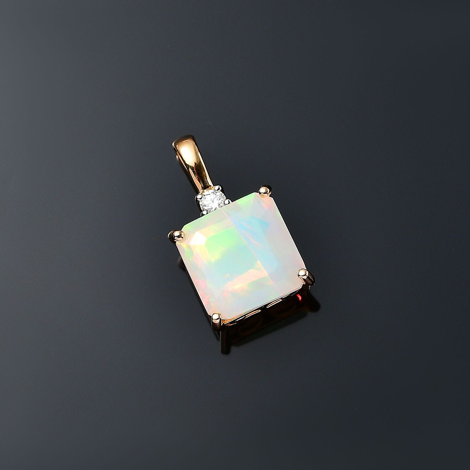 9K Yellow Gold Ethiopian Welo Opal &amp; Moissanite Pendant 2.94 Ct 7656937 4