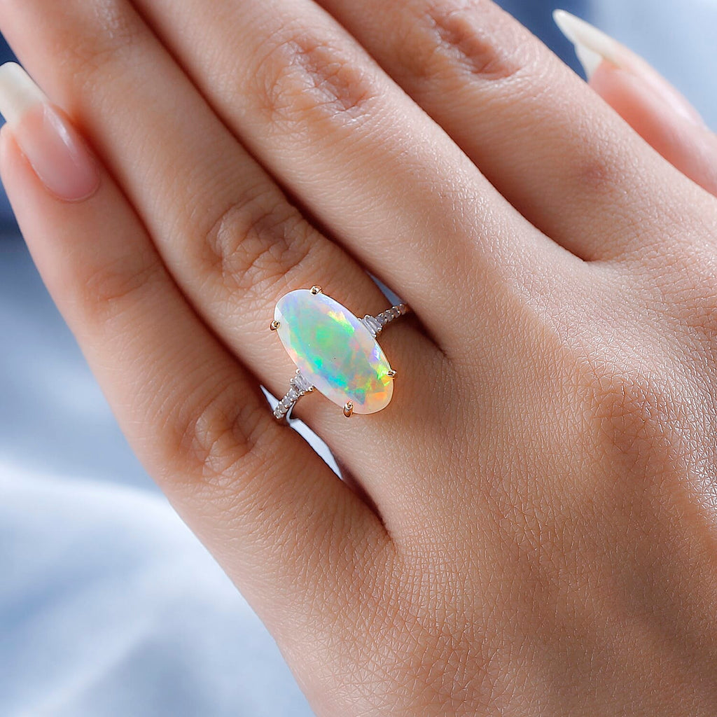 9K Yellow Gold Ethiopian Welo Opal and Diamond Ring 3.03 Ct