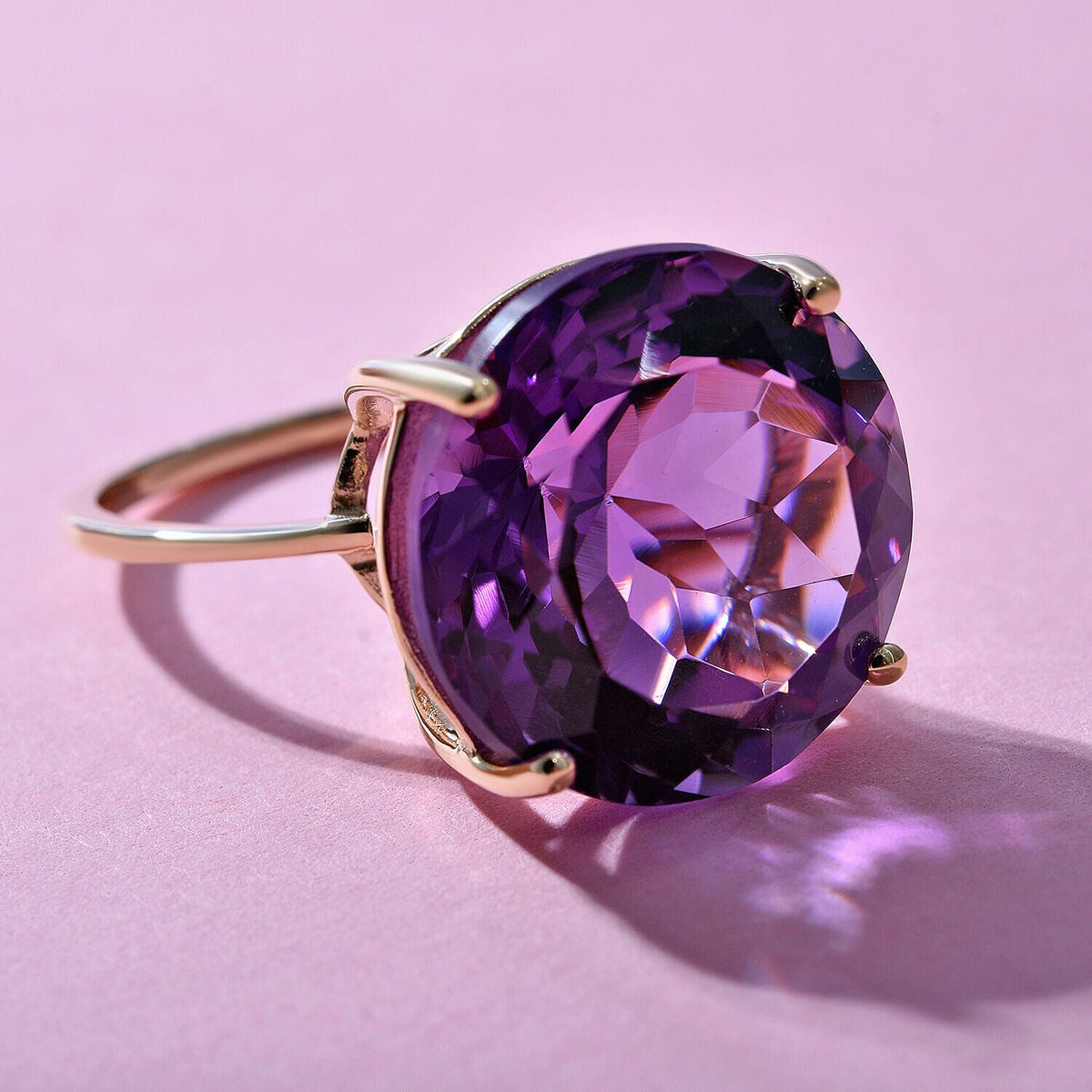 Big Size 10 Ct AA Lusaka Amethyst Solitaire Ring in 9K Yellow Gold 7210292 2