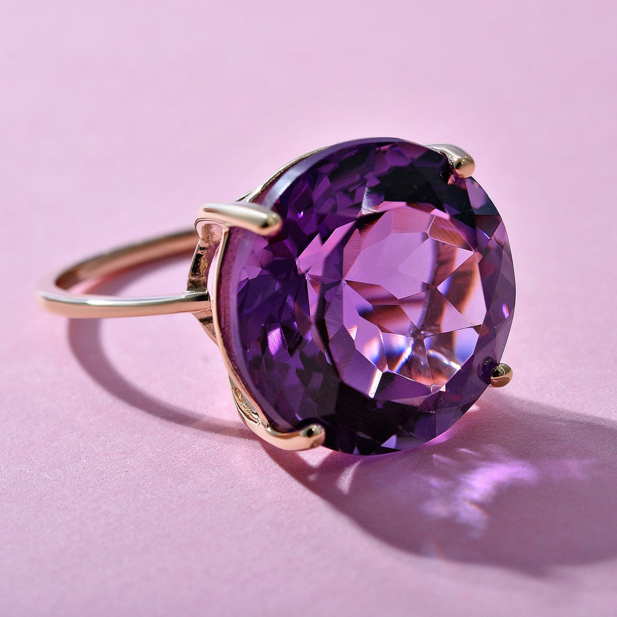 Big Size 10 Ct AA Lusaka Amethyst Solitaire Ring in 9K Yellow Gold 7210292 3