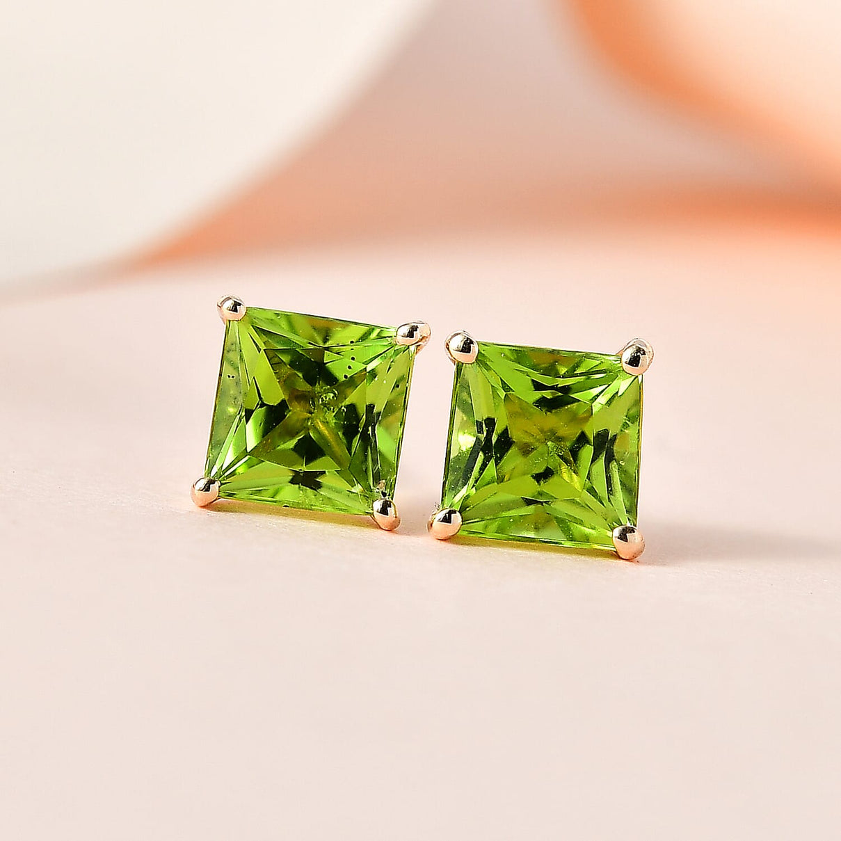 9K Yellow Gold Hebei Peridot Solitaire Earrings 2.33 Ct. 7661990 1