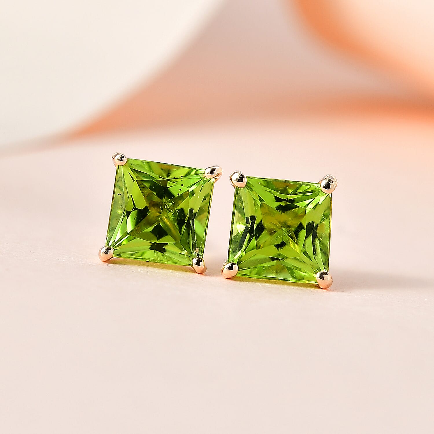 9K Yellow Gold Hebei Peridot Solitaire Earrings 2.33 Ct. 7661990 1