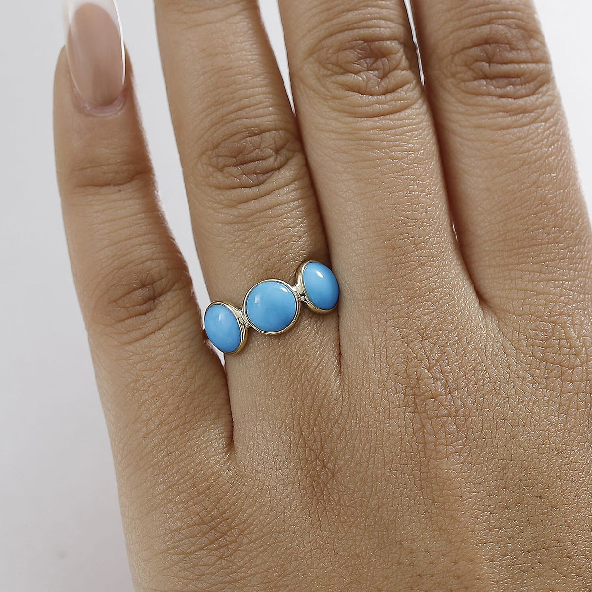 9K Yellow Gold Sleeping Beauty Turquoise 3 Stone Ring 3.43 Ct. 8052594 3