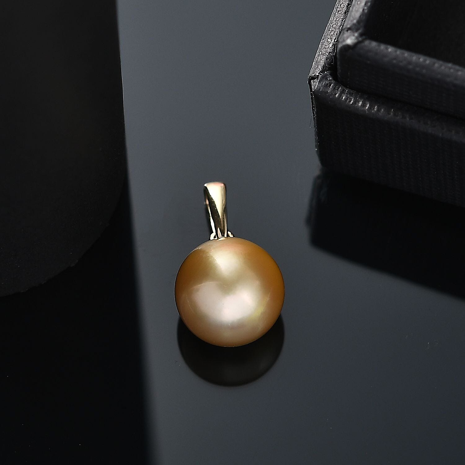 9K Yellow Gold AA South Sea Pearl (8mm-9mm) Pendant 5.59 Ct. 7986959 3