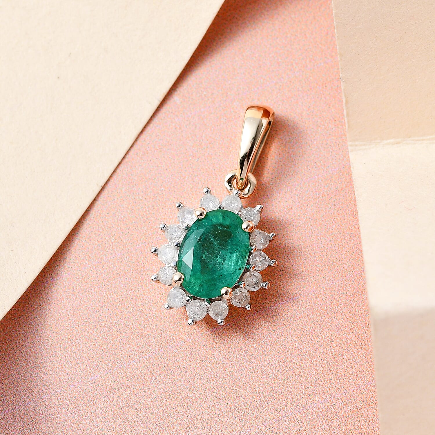 9K Yellow Gold AA Zambian Emerald and Diamond Halo Pendant 0.92 Ct 7253350 3