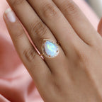 9K Yellow Gold AAA Ethiopian Welo Opal & Diamond Ring 3.70 Ct.