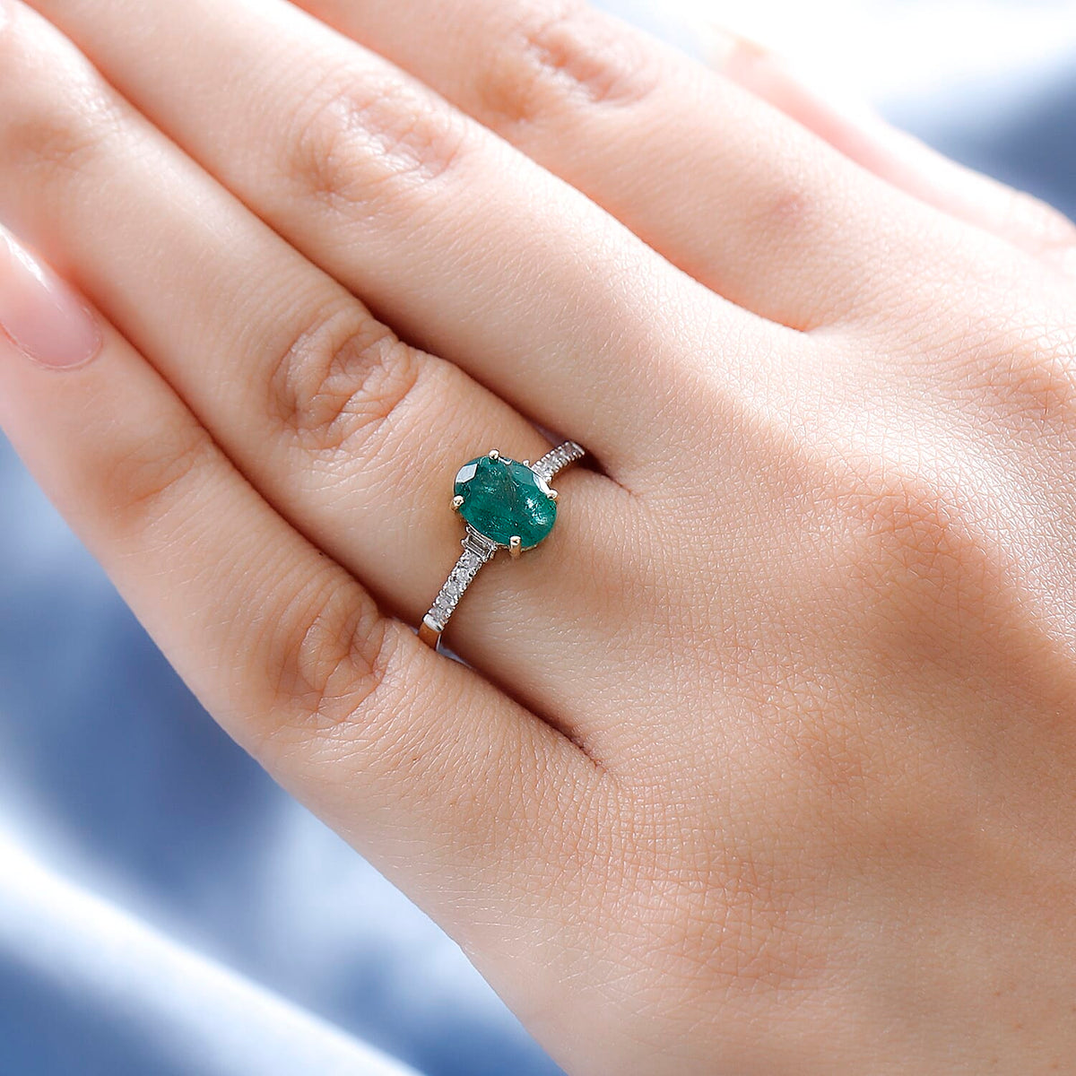 AAA Gemfields Emerald and Diamond Ring in 9K Yellow Gold 7545341 5