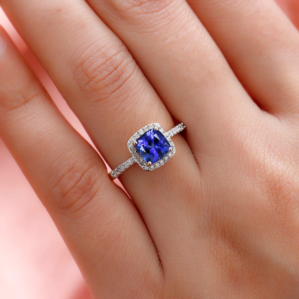 9K Yellow Gold AAA Tanzanite and Diamond Ring 1.66 Ct.