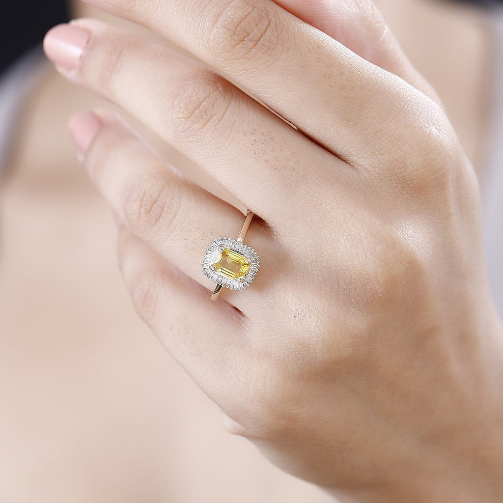9K Yellow Gold AAAA Chanthaburi Yellow Sapphire (1.18ct) & Diamond Ring 1.35 Ct