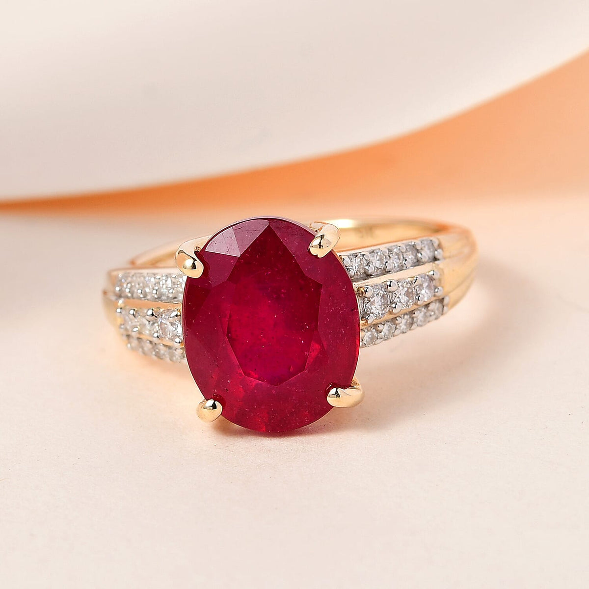 5.43 Ct African Ruby and Moissanite Solitiare Ring in 9K Yellow Gold 7508494 1