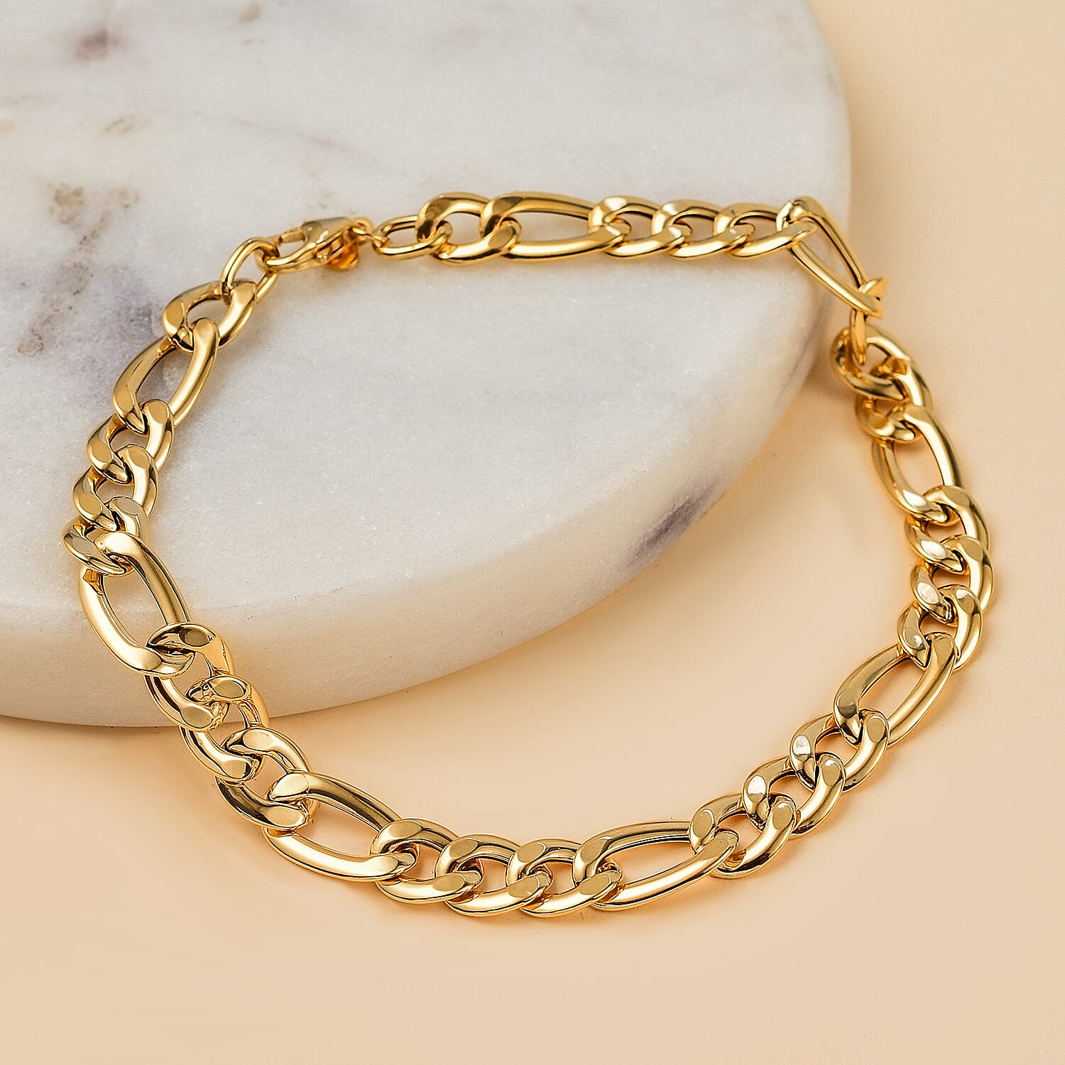 - Maestro Collection - 9K Yellow Gold Figaro Bracelet (Size - 7.5) 7570797 1