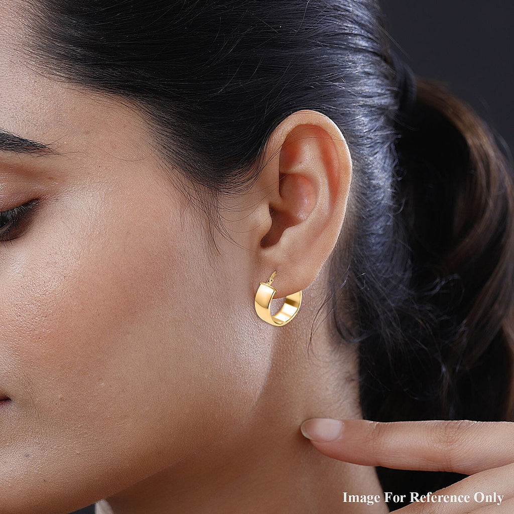 Vicenza Closeout - 9K Yellow Gold Broad Earrings