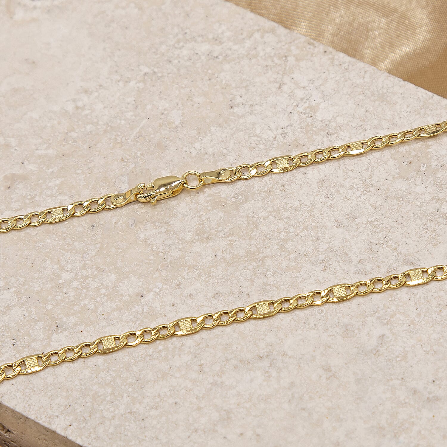 3.6mm Rambo Curb Chain 20 Inch in 9K Yellow Gold 7578180 2