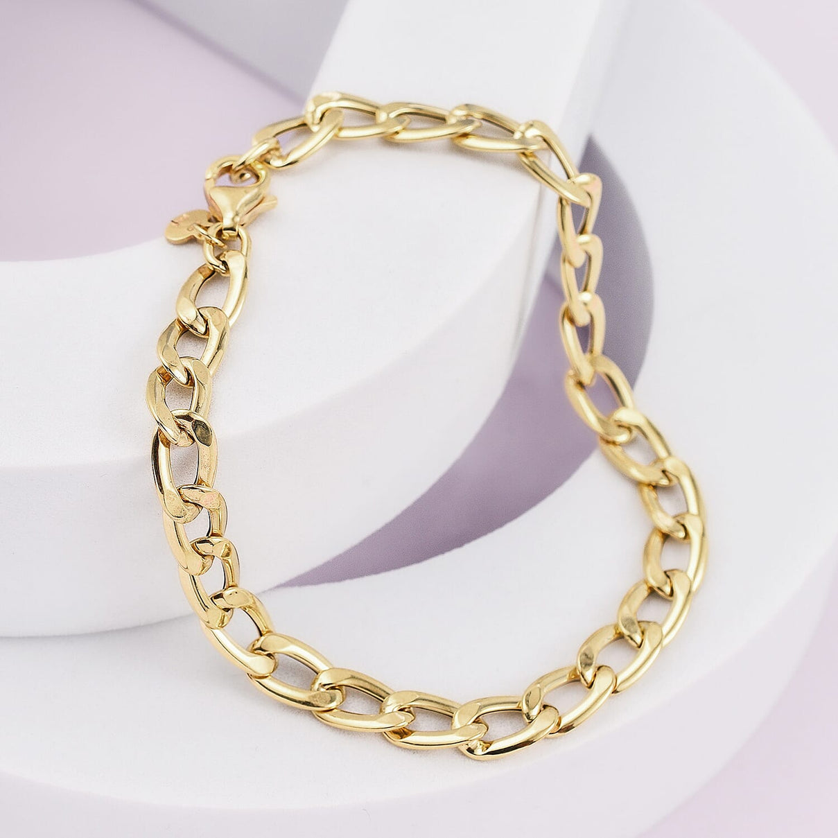 9K Yellow Gold Curb Bracelet (Size - 7.5) 7523075 1