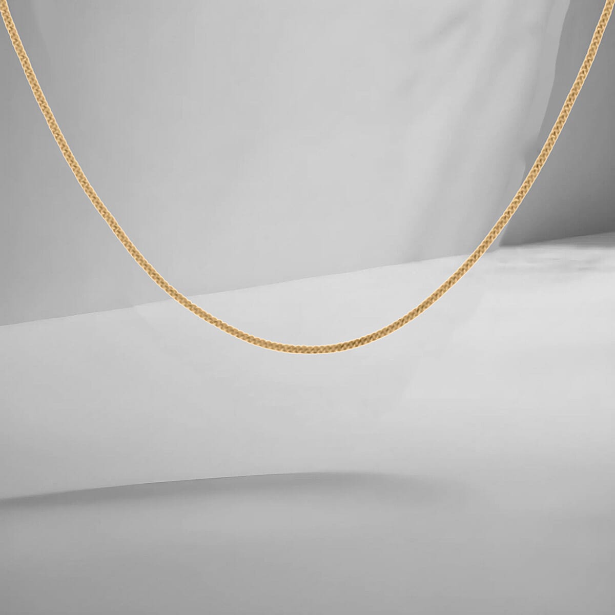 One Time Closeout - 9K Yellow Gold Diamond Cut Curb Chain (Size 18), Gold Wt. 4.2 Gms 7711046 1