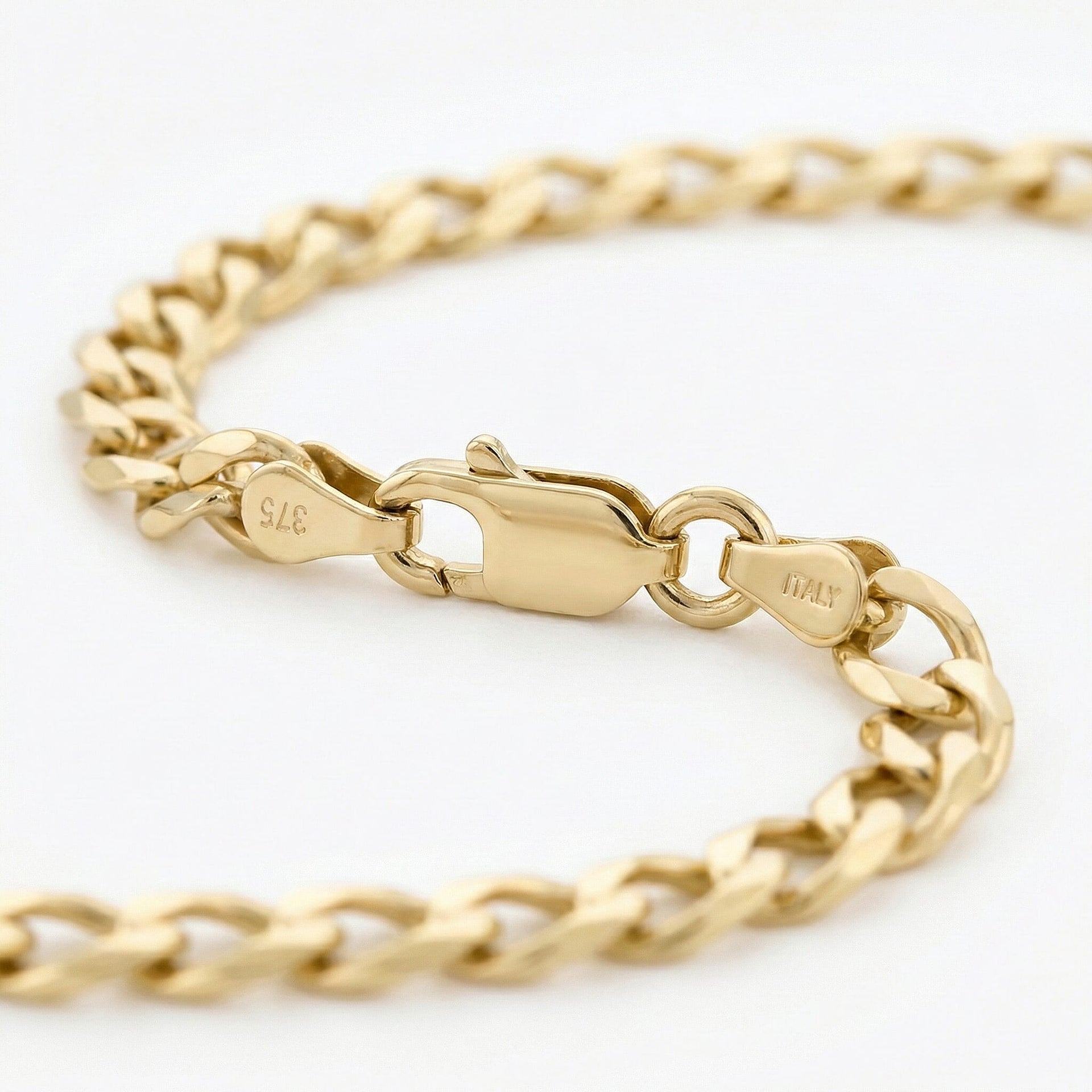 9K Yellow Gold Diamond Cut Flat Curb Bracelet 7 Inch 7078116 4