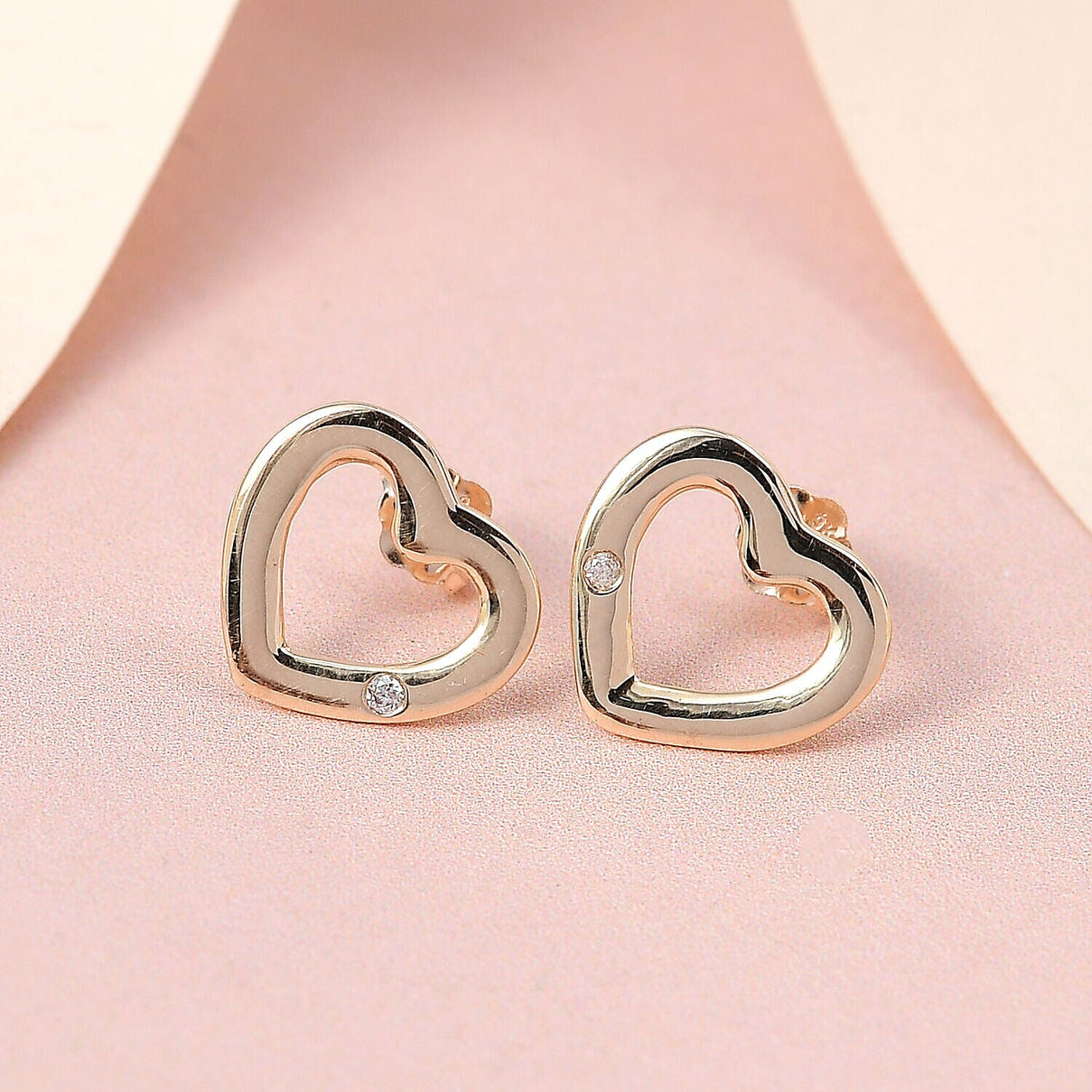 9K Yellow Gold Diamond Heart Push Post Earrings 7364240 1