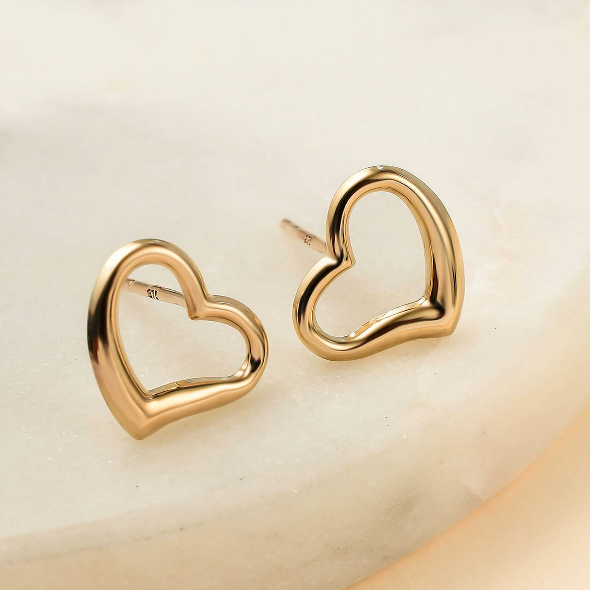 Hatton Garden Close Out- 9K Yellow Gold Heart Earrings 7757021 1