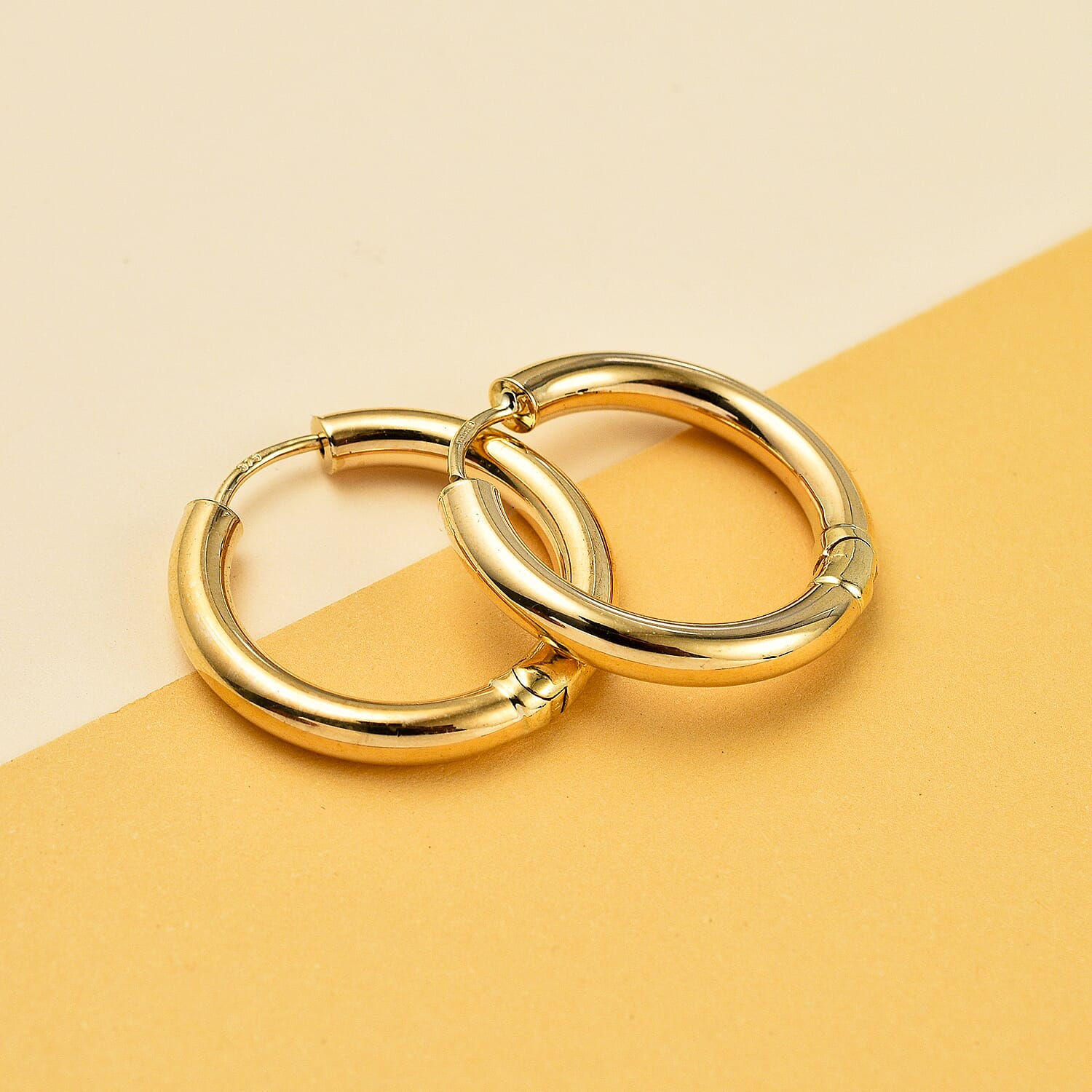 9K Yellow Gold Hinged Hoop Earrings 7383423 1