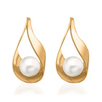 9K Yellow Gold   Pearl  Earring 5.50 pc,  Gold Wt. 1.2 Gms  5.500  Ct.