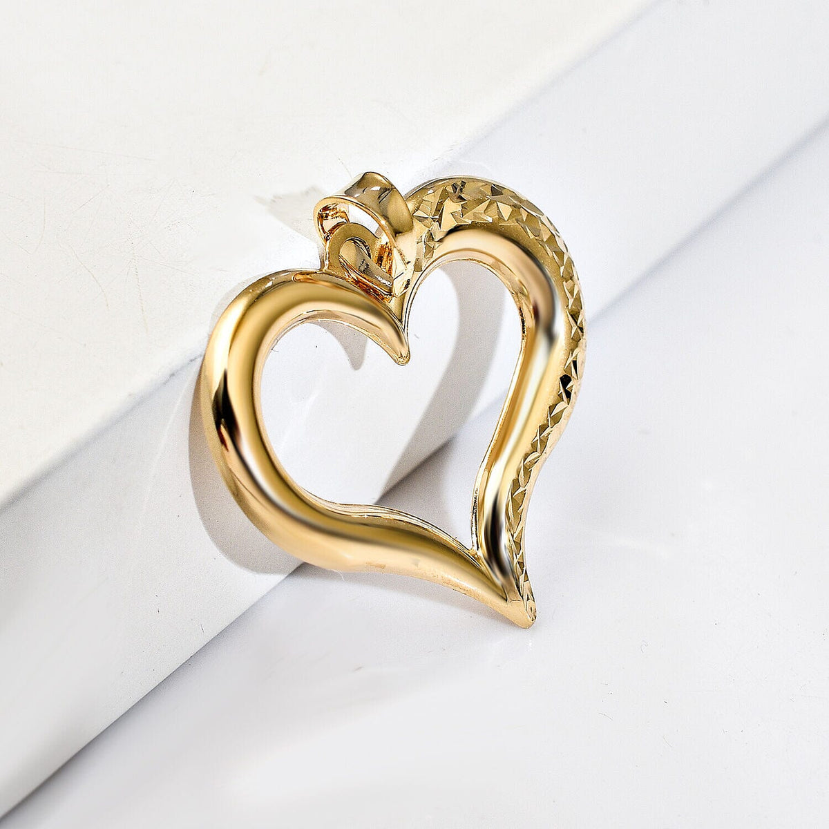 LA Close Out - 9K Yellow Gold Heart Pendant 7384106 2